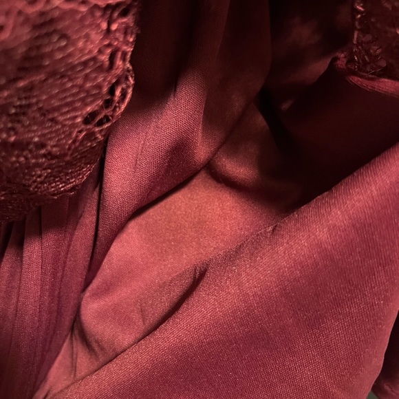 Mermaid style evening gown from Melanie Lynn - Picture 9 of 11